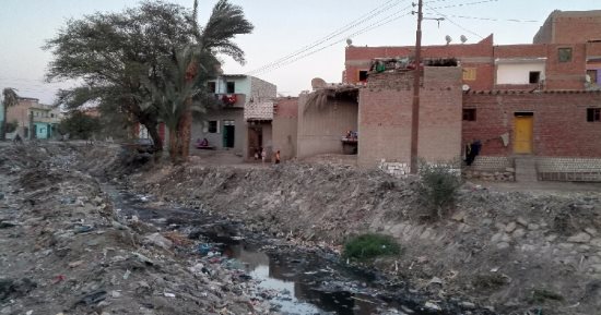 بالصور.. اضبط مخالفة.. وحدة صحية بـقرية السعادنة ببنى سويف بلا طبيب منذ عام