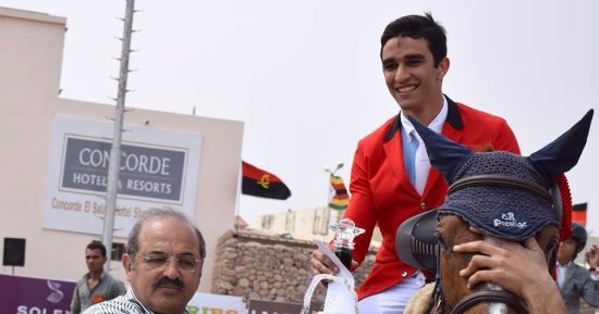 اهتمام عربي بتألق طاهر زيادة فى الفروسية