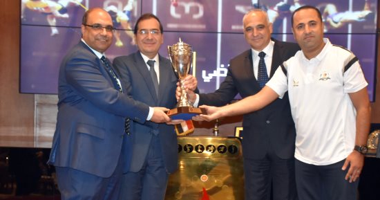 وزير البترول يكرم الفائزين بدورى قطاع البترول