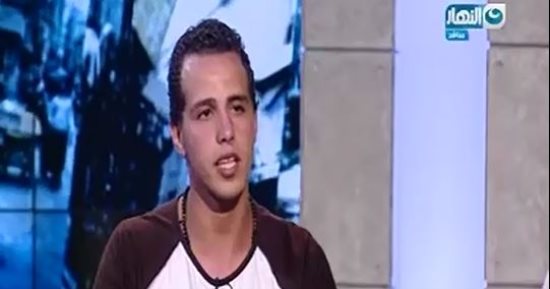 خالد صلاح: مرتضى منصور قرر منح عضوية الزمالك للشاب الباكى بمباراة الكونغو
