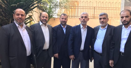 ننشر صور وفد حماس قبل انطلاق الحوار الفلسطينى فى القاهرة برعاية مصرية