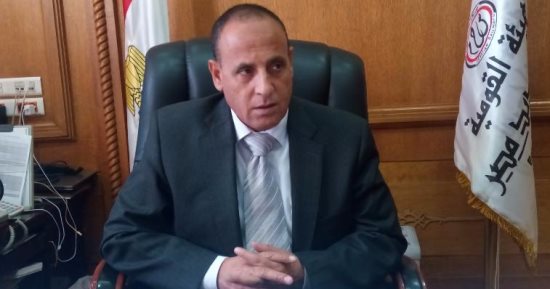 تأخر قطار الإسكندرية-الفيوم بشبرا الخيمة بسبب عطل مفاجئ بالجرار وتصاعد أدخنة