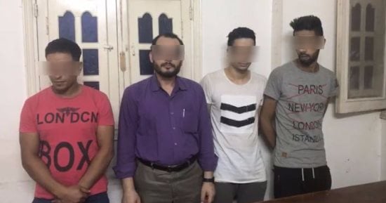 بالصور.. "مشافهومش وهما بيسرقوا".. حكاية خطف طبيب بشرى بالشرقية بعد خلافه مع زميله على تجارة الآثار.. المتهم استعان بأمين شرطة وآخرين لتنفيذ الجريمة.. و2.5 مليون جنيه الفدية المطلوبة.. و50 ألف جنيه فاتورة الخطة