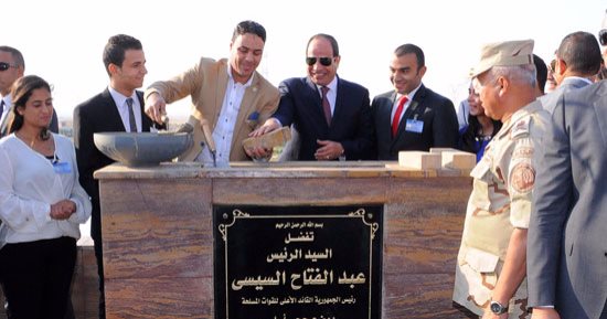 السيسي: بناء العاصمة الجديدة لم ولن يأتى على حساب مشروعات تنموية أخرى