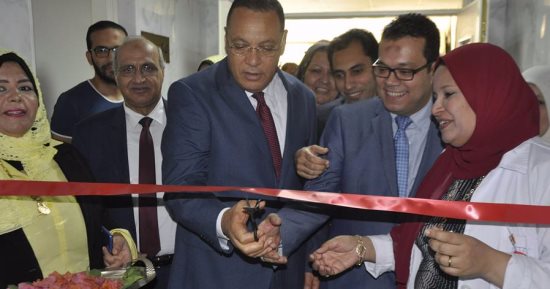 رئيس جامعة القناة يفتتح "عمليات الطوارئ" بالمستشفى الجامعى