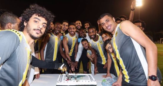 بالصور.. اتحاد جدة يحتفل بـ"كهربا" بعد تأهل المنتخب المصرى لكأس العالم