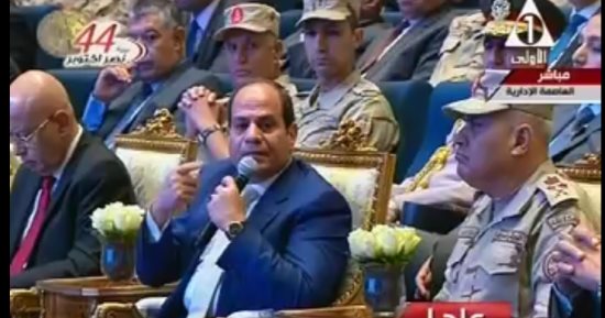 رسائل السيسي فى تدشين المرحلة الأولى للعاصمة الإدارية.. الرئيس عن نقل الحكومة: "مش بننقل أو بنعزّل".. ويؤكد: عاوزين نحسن الأداء.. و483 مليار جنيه تكاليف تطوير الكهرباء.. وزكى عابدين: المستثمرون واقفين طوابير