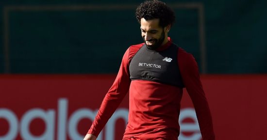 بالصور.. محمد صلاح يستعد لقمة مانشستر يونايتد مع ليفربول 