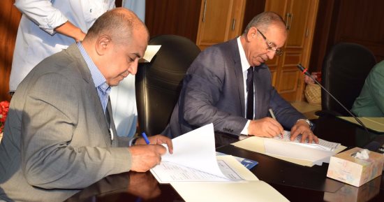 محافظ البحر الأحمر يوقع بروتوكول تعاون مع صندوق تطوير العشوائيات 