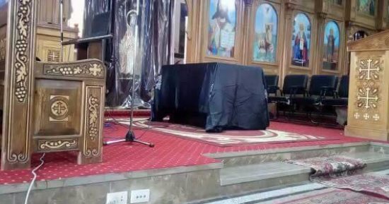 ​بيت العائلة المصرى يعزى فى مقتل كاهن كنيسة "القديس يوليوس" بعزبة جرجس بالفشن