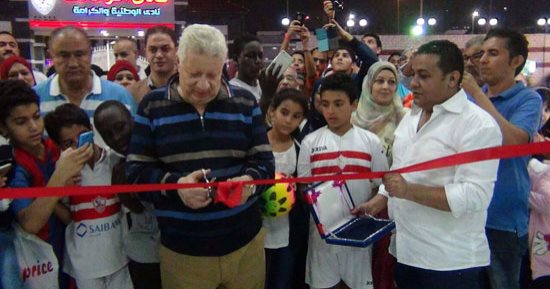 بالصور.. مرتضي منصور يفتتح المبنى الاجتماعي لنادي الزمالك