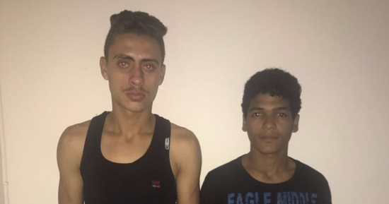 القبض على عاطلين عقب سرقتهما سائق تاكسى بالإكراه فى الخليفة