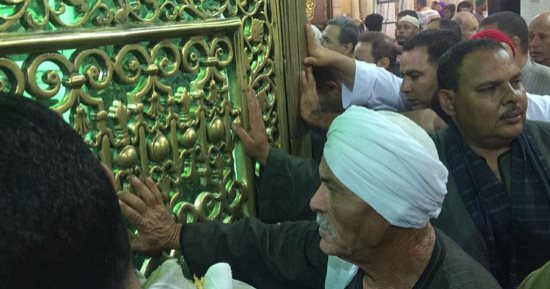 آلاف الزائرين فى الليلة الختامية لمولد سيدى أحمد البدوى