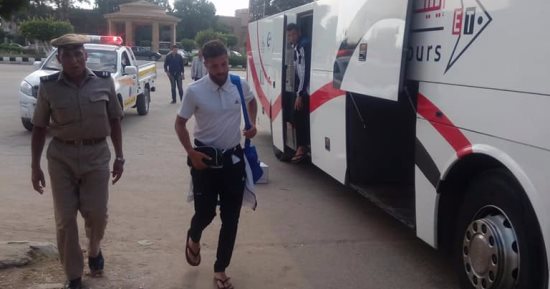 بالصور... وصول طنطا إلى استاد المحلة استعداداً لمباراة الزمالك