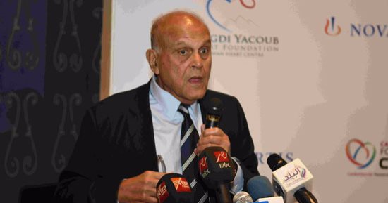 مجدى يعقوب يفتتح المؤتمر السنوى للبحث والإبداع بالجامعة الأمريكية غدًا