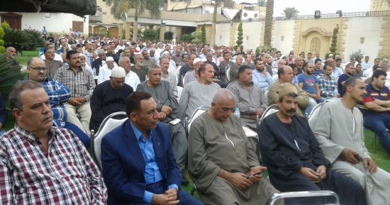 المؤتمر التحضيرى الأول لمطالبة السيسى بالترشح فترة ثانية عبر استمارات "علشان تبنيها"