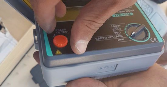 بالصور.. إحباط تهريب رصاص خام وأقمشة مرفوضة رقابيا بميناء الإسكندرية