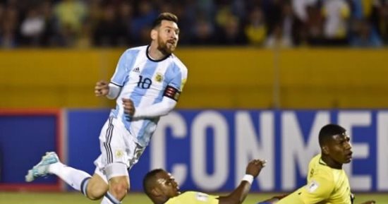 إيقاف 5 لاعبين فى منتخب الإكوادور.. تعرف على السبب
