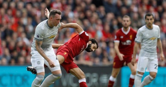 شاهد.. محمد صلاح يفعل كل شىء أمام مانشستر يونايتد