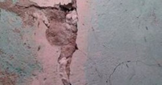 قارئ من السيدة زينب يشكو من خطورة منزله الآيل للسقوط ويطالب بآخر بديل