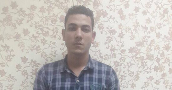 سقوط عامل نظافة بفندق شهير أثناء بيعه خاتم ألماظ سرقه من أحد النزلاء
