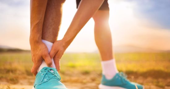 تعرف على أسباب التواء الكاحل والوقاية منه