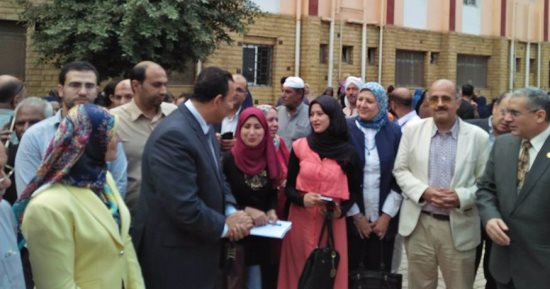 تحليل 1450 عينة لفيروس سى لأهالى قرية زوير فى اليوم الأول لحملة معهد الكبد بالمنوفية