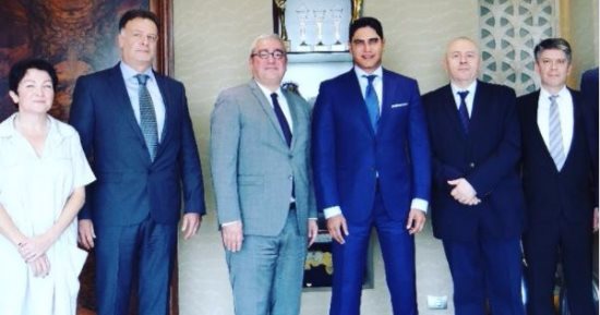 أبو هشيمة يعلن عن تعاون جديد مع وكالة الأنباء الفرنسية بصورة على إنستجرام