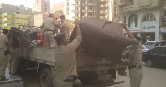 رفع 452 حالة إشغال طريق فى حملة مكبرة بشوارع دمنهور