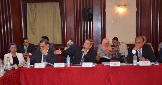  محافظ الإسماعيلية  يشارك فى المؤتمر العام لمناقشة الإستراتيجية القومية للسكان