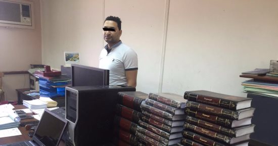 الداخلية تضبط شخصا انتحل صفة مسئولين بالدولة ونصب على المواطنين