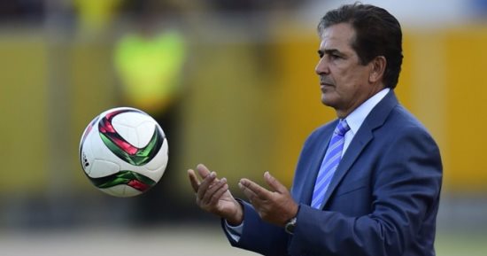 مدرب هندوراس يصف موعد مباراتى أستراليا بملحق المونديال بـ"غير الإنسانى"