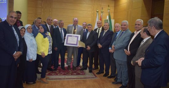 مجلس جامعة بنها يهنئ الدكتور ماهر حسب النبى بجائزة الدولة التقديرية