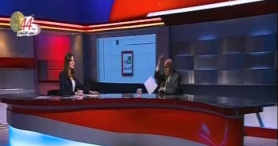 مشادة كلامية بين أستاذ تاريخ وإعلامية على الهواء
