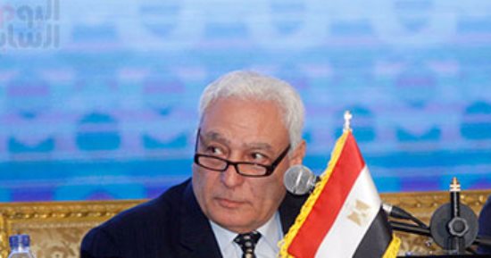 أمين رابطة الجامعات الإسلامية بمؤتمر "عن بعد": العربية أقدم اللغات وأغناها 