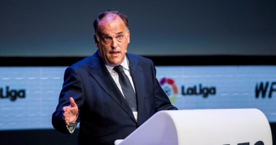 مغادرة برشلونة للدورى الإسبانى تهدد الليجا بخسارة 20% من الأرباح