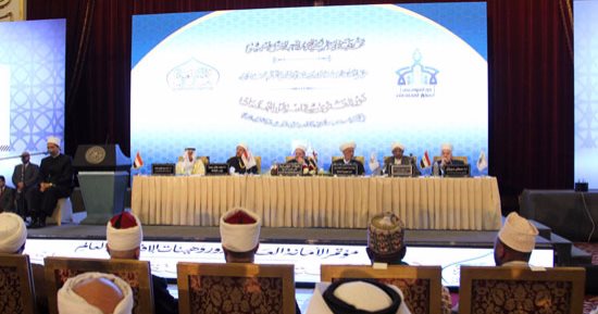 رئيس الوقف السنى العراقى يشيد بكلمة الإمام الأكبر بمؤتمر دار الإفتاء