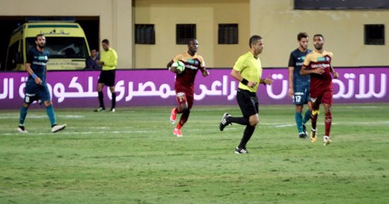 المقاصة يتعادل مع سموحة بدون أهداف فى الشوط الأول