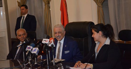 وزير التعليم: السيسي ليس متعجلا لبدء الدراسة بالمدارس اليابانية ومهتم بالجودة