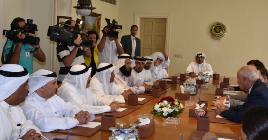 أمين عام الجامعة العربية يستقبل وفدا من ممثلى المجتمع المدنى البحرينى