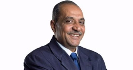 نجم كرة اليد بالشواكيش يتقدم بأوراق ترشحه لعضوية مجلس إدارة الترسانة