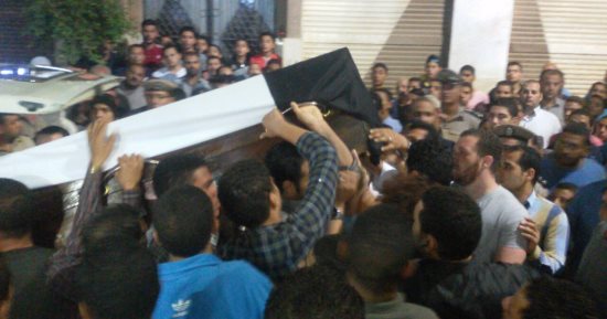 بالصور.. تشييع جثمان الرائد أحمد عبد الباسط فى مسقط رأسه بالمنوفية
