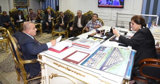 بالصور ..محافظ البحيرة توجه بسرعة تنفيذ البورصة السلعية فى مواعيدها المحدده