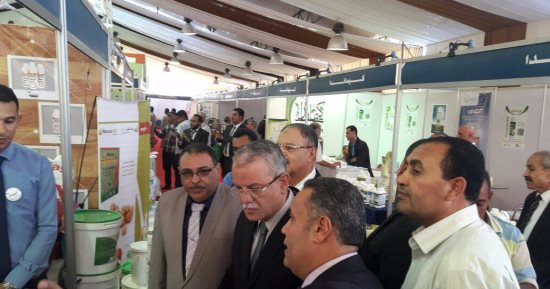 بالصور ..محافظ المنيا يفتتح المعرض الدولى الثانى لمستلزمات الزراعة والأعلاف