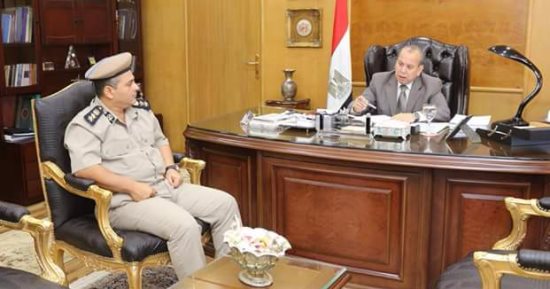 محافظ دمياط يبحث مع مدير المرور إخلاء ارض مستعمرة الري