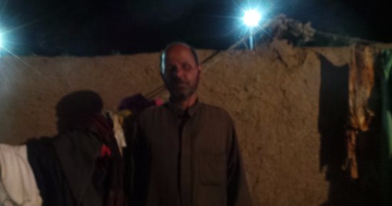 مأساة أسرة تعانى الفقر والمرض بسوهاج.. والأب يطلب علاج ابنته