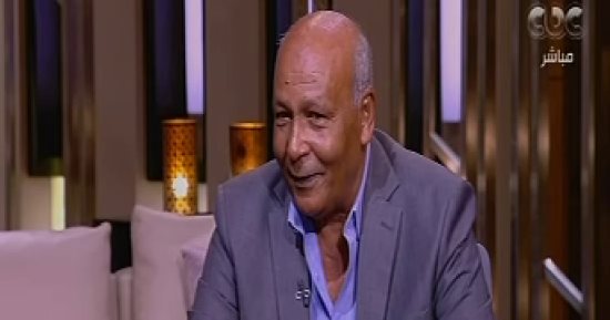 والد الشهيد إسلام مشهور ينفى بتر قدمه أثناء مواجهة الإرهابيين فى الواحات