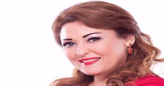 نهال عنبر تعتدى على خادمتها وتدخل فى مشاكل تطيح بها فى "فوق السحاب"