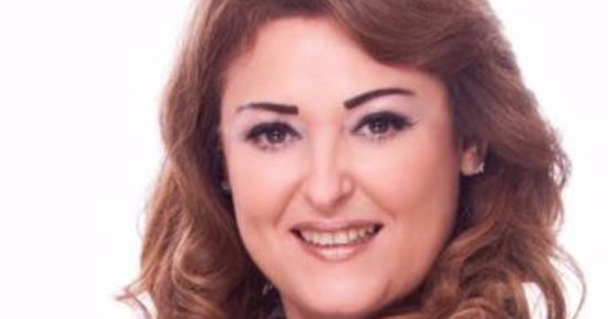 نهال عنبر تكشف عيشة الفلاحة وتعالج حالة حرجة فى "عنبر الستات" على المحور