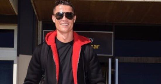بالفيديو.. رونالدو يصل لندن لحضور حفل جوائز الفيفا "The Best"
